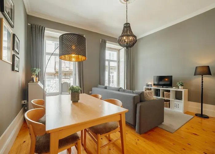 Downtown Excellence By Vacationy * Порту